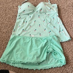 Crown and Ivy swimsuit